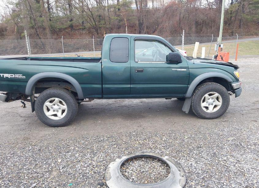 Photo 13 of 2002 Toyota Tacoma BASE V6 (VIN 5TEWN72N72Z115498)