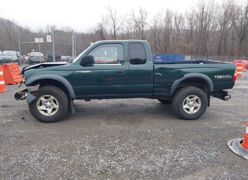 Photo 14 of 2002 Toyota Tacoma BASE V6 (VIN 5TEWN72N72Z115498)