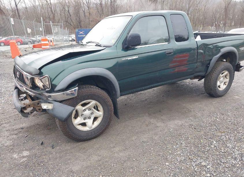 Photo 2 of 2002 Toyota Tacoma BASE V6 (VIN 5TEWN72N72Z115498)