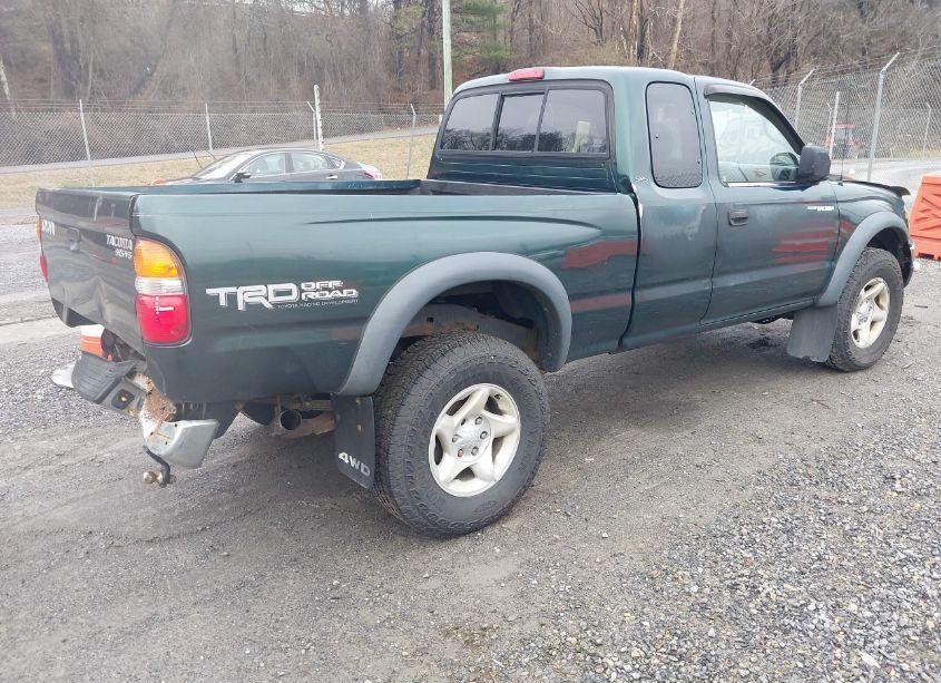 Photo 4 of 2002 Toyota Tacoma BASE V6 (VIN 5TEWN72N72Z115498)