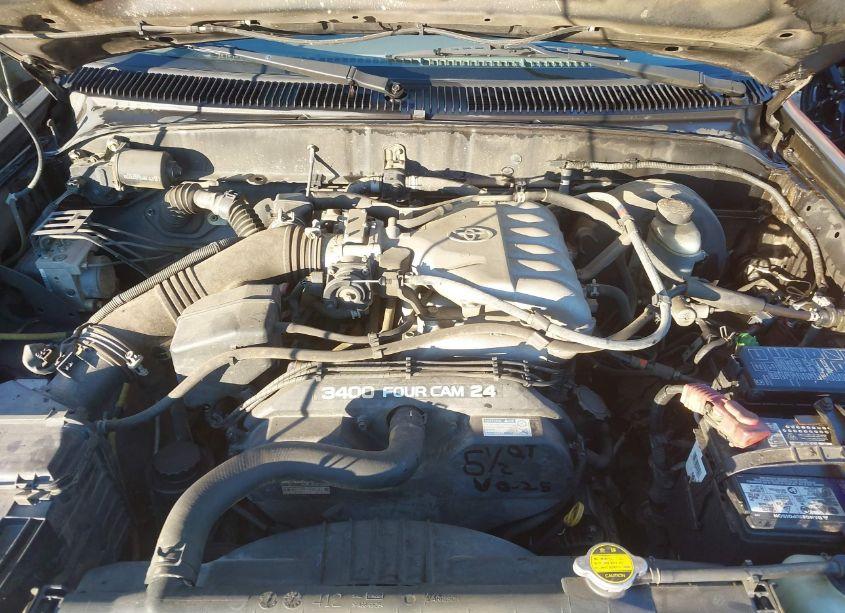 Photo 10 of 2003 Toyota Tacoma BASE V6 (VIN 5TEWN72N73Z250286)