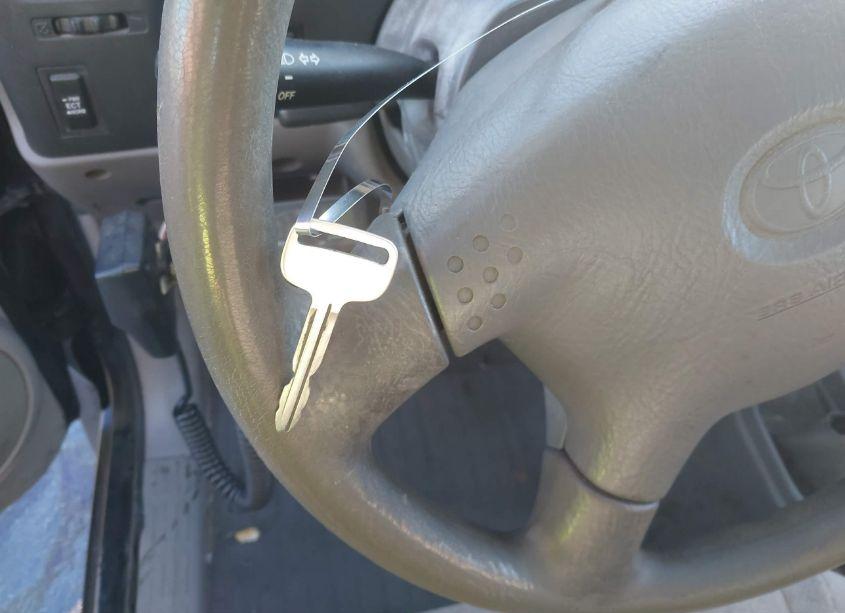 Photo 11 of 2003 Toyota Tacoma BASE V6 (VIN 5TEWN72N73Z250286)