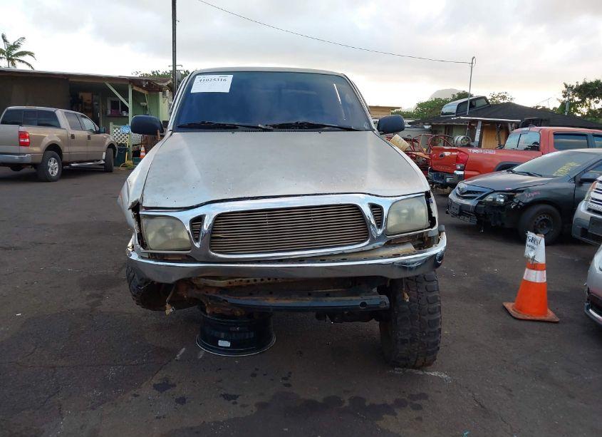 Photo 12 of 2002 Toyota Tacoma BASE V6 (VIN 5TEWN72N82Z119866)