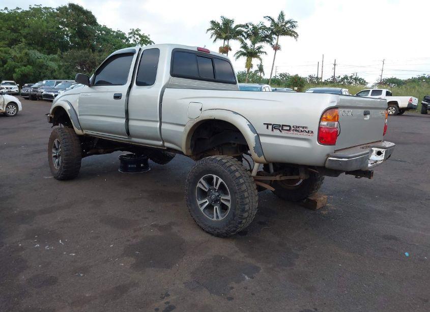 Photo 3 of 2002 Toyota Tacoma BASE V6 (VIN 5TEWN72N82Z119866)