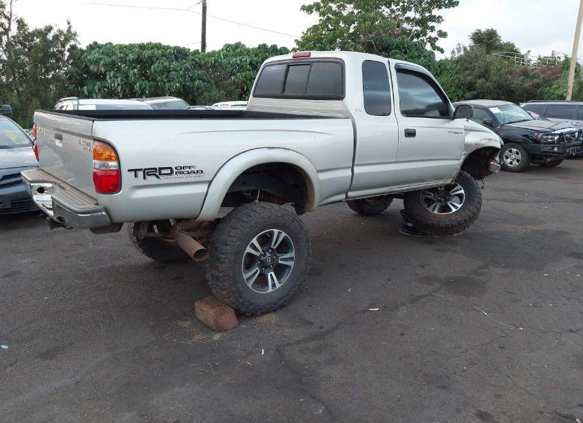 Photo 4 of 2002 Toyota Tacoma BASE V6 (VIN 5TEWN72N82Z119866)