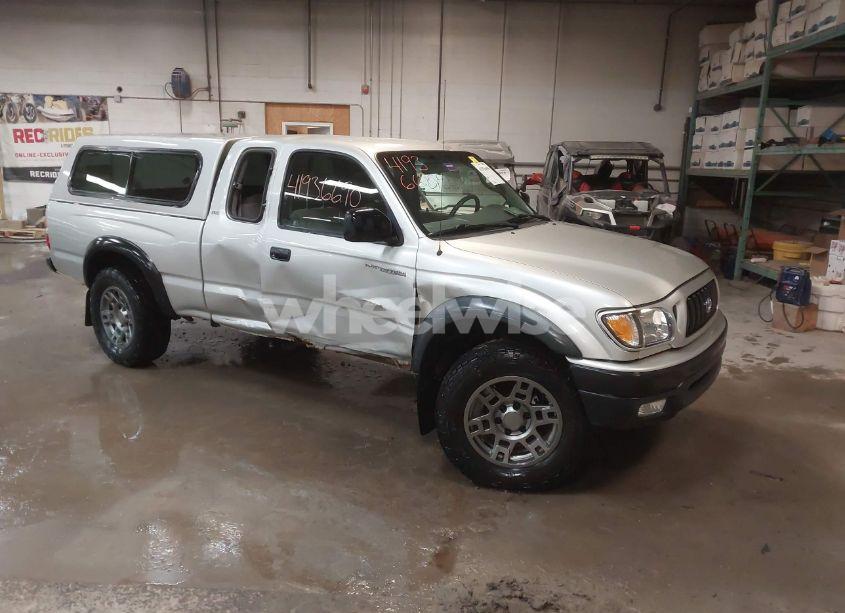 2004 Toyota Tacoma BASE V6 (VIN 5TEWN72N84Z399274) main photo