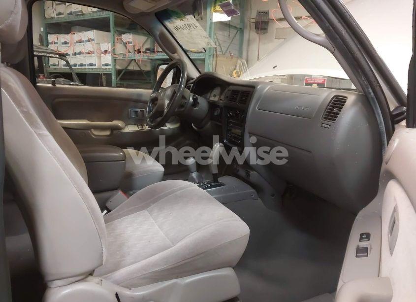 Photo 5 of 2004 Toyota Tacoma BASE V6 (VIN 5TEWN72N84Z399274)