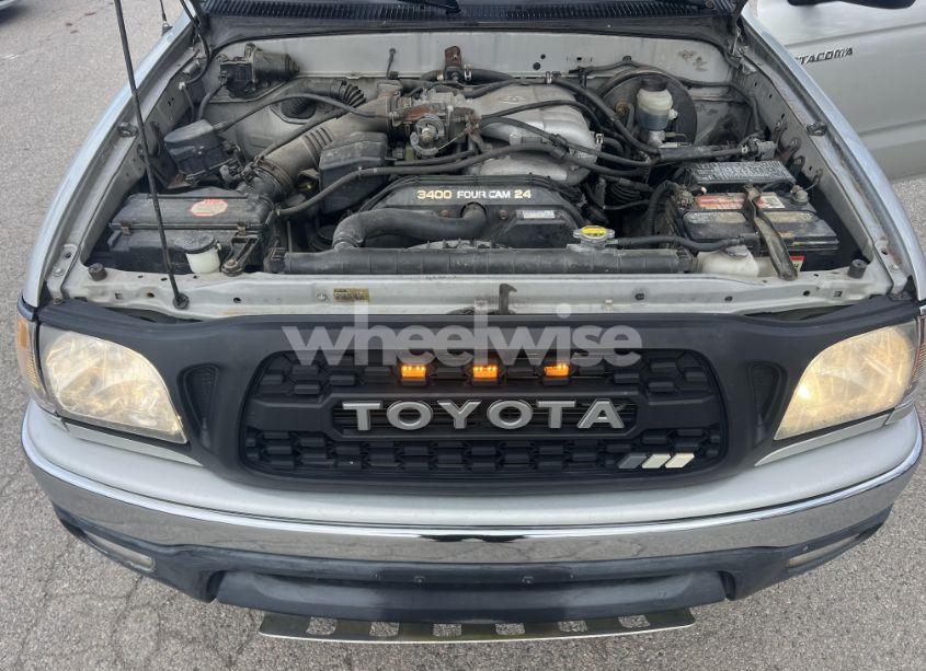 Photo 9 of 2002 Toyota Tacoma XTRACAB (VIN 5TEWN72N92Z884598)