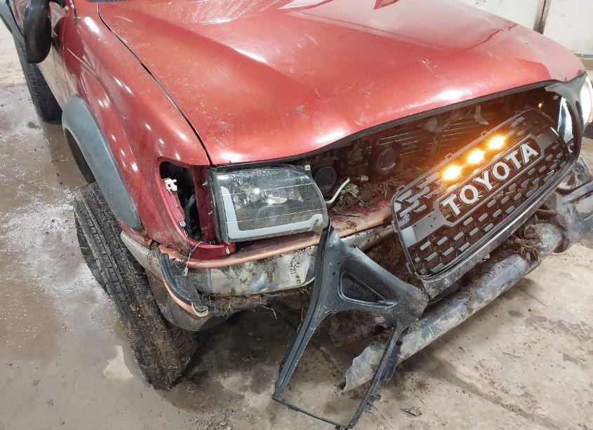 Photo 6 of 2003 Toyota Tacoma BASE V6 (VIN 5TEWN72N93Z211473)