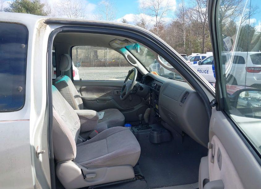 Photo 5 of 2003 Toyota Tacoma BASE V6 (VIN 5TEWN72N93Z290207)