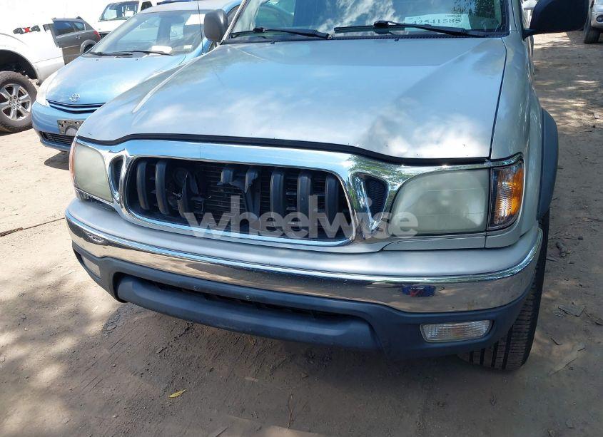 Photo 6 of 2004 Toyota Tacoma BASE V6 (VIN 5TEWN72N94Z356921)