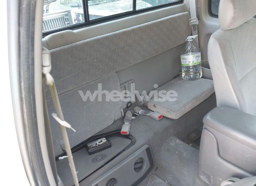 Photo 8 of 2004 Toyota Tacoma BASE V6 (VIN 5TEWN72N94Z356921)