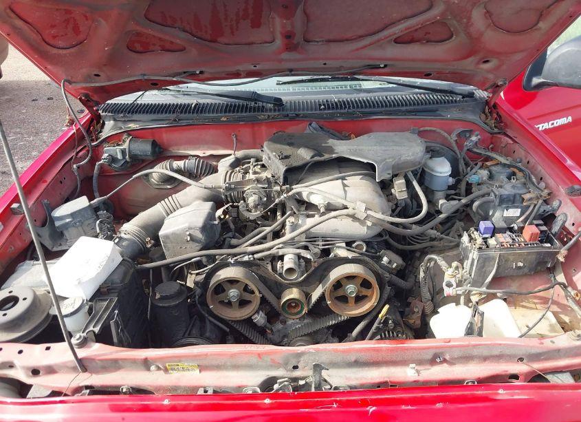 Photo 10 of 2001 Toyota Tacoma BASE V6 (VIN 5TEWN72NX1Z719111)