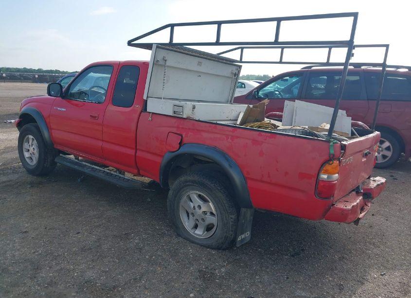 Photo 3 of 2001 Toyota Tacoma BASE V6 (VIN 5TEWN72NX1Z719111)