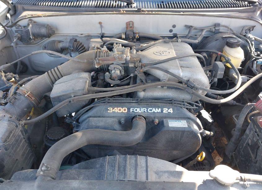 Photo 10 of 2001 Toyota Tacoma BASE V6 (VIN 5TEWN72NX1Z879523)