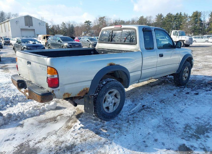Photo 4 of 2001 Toyota Tacoma BASE V6 (VIN 5TEWN72NX1Z879523)