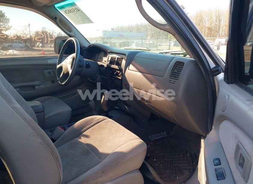Photo 5 of 2003 Toyota Tacoma BASE V6 (VIN 5TEWN72NX3Z190861)