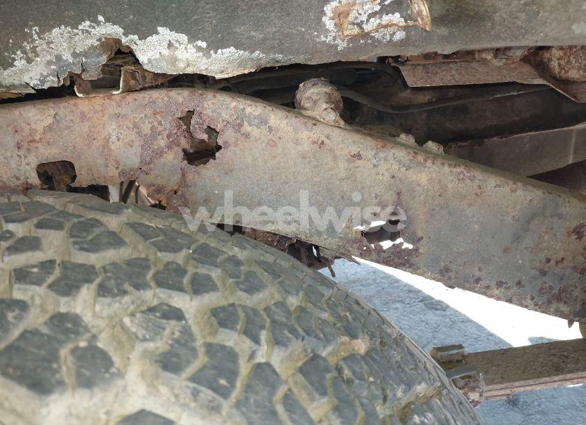 Photo 6 of 2003 Toyota Tacoma BASE V6 (VIN 5TEWN72NX3Z190861)