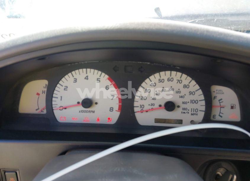 Photo 7 of 2004 Toyota Tacoma BASE V6 (VIN 5TEWN72NX4Z400831)