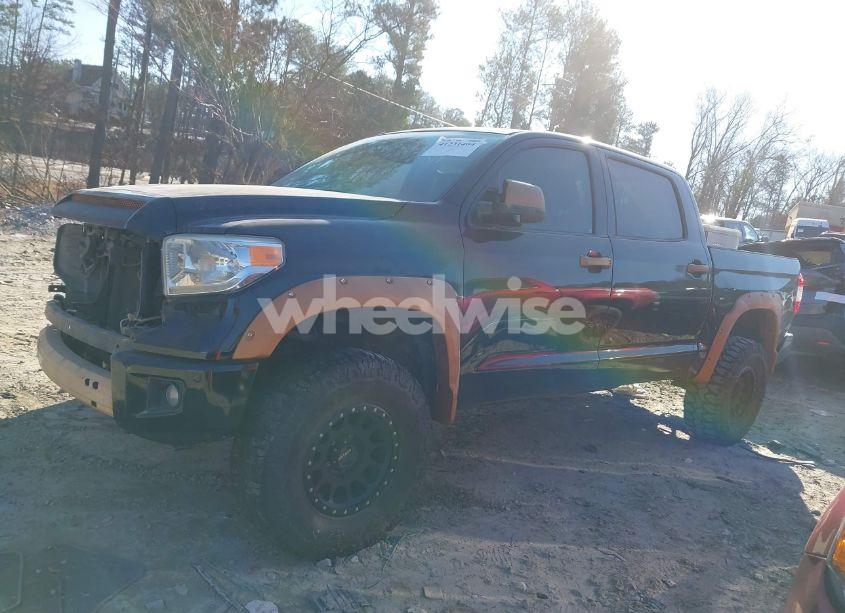 Photo 14 of 2014 Toyota Tundra PLATINUM 5.7L V8 (VIN 5TFAW5F10EX400395)