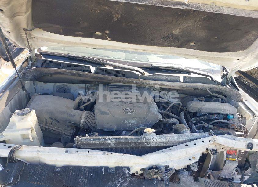 Photo 10 of 2016 Toyota Tundra 1794 5.7L V8 (VIN 5TFAW5F10GX529868)