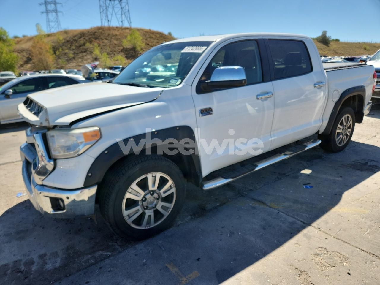 2015 TOYOTA TUNDRA CREWMAX 1794 (VIN 5TFAW5F11FX465404) main photo