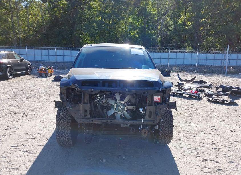 Photo 13 of 2018 Toyota Tundra PLATINUM 5.7L V8 (VIN 5TFAW5F13JX774770)