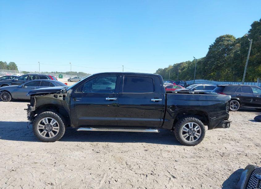 Photo 15 of 2018 Toyota Tundra PLATINUM 5.7L V8 (VIN 5TFAW5F13JX774770)