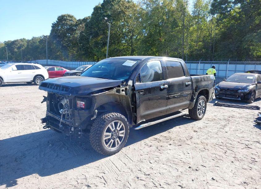 Photo 2 of 2018 Toyota Tundra PLATINUM 5.7L V8 (VIN 5TFAW5F13JX774770)