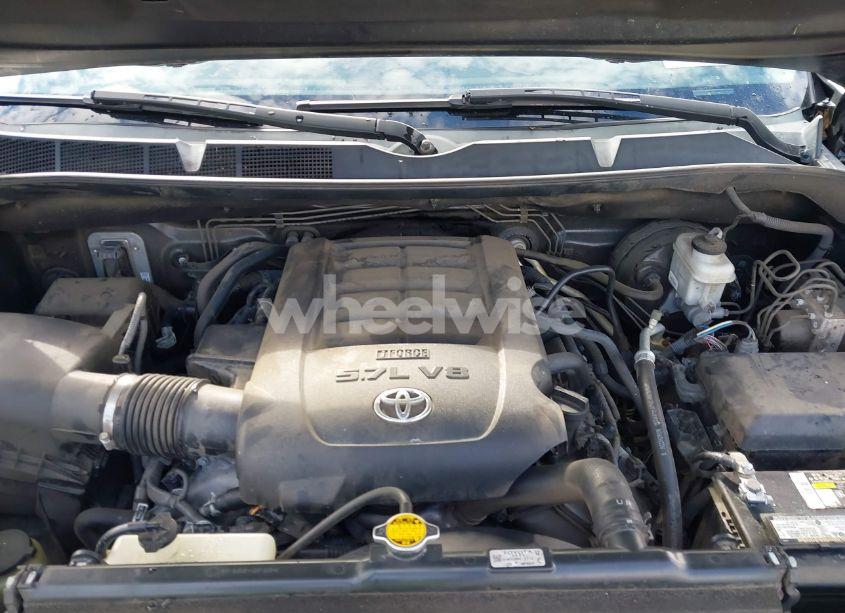Photo 10 of 2016 Toyota Tundra PLATINUM 5.7L V8 (VIN 5TFAW5F14GX490394)