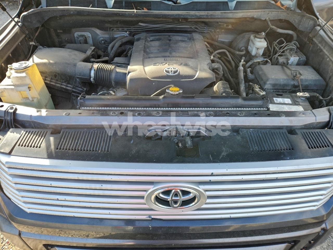 Photo 11 of 2014 TOYOTA TUNDRA CREWMAX PLATINUM (VIN 5TFAW5F15EX380046)