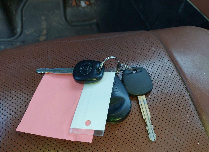 Photo 11 of 2015 Toyota Tundra 1794 5.7L V8 (VIN 5TFAW5F15FX419431)