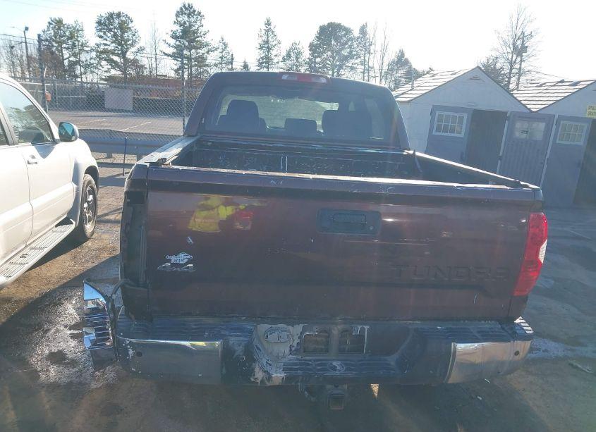 Photo 16 of 2015 Toyota Tundra 1794 5.7L V8 (VIN 5TFAW5F15FX419431)