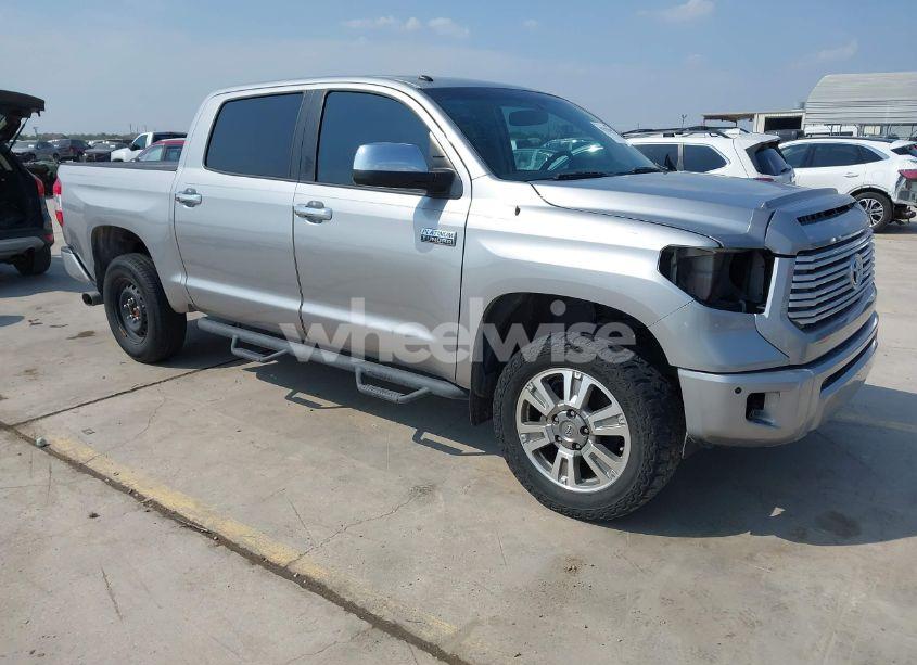 2015 Toyota Tundra PLATINUM 5.7L V8 (VIN 5TFAW5F17FX449529) main photo