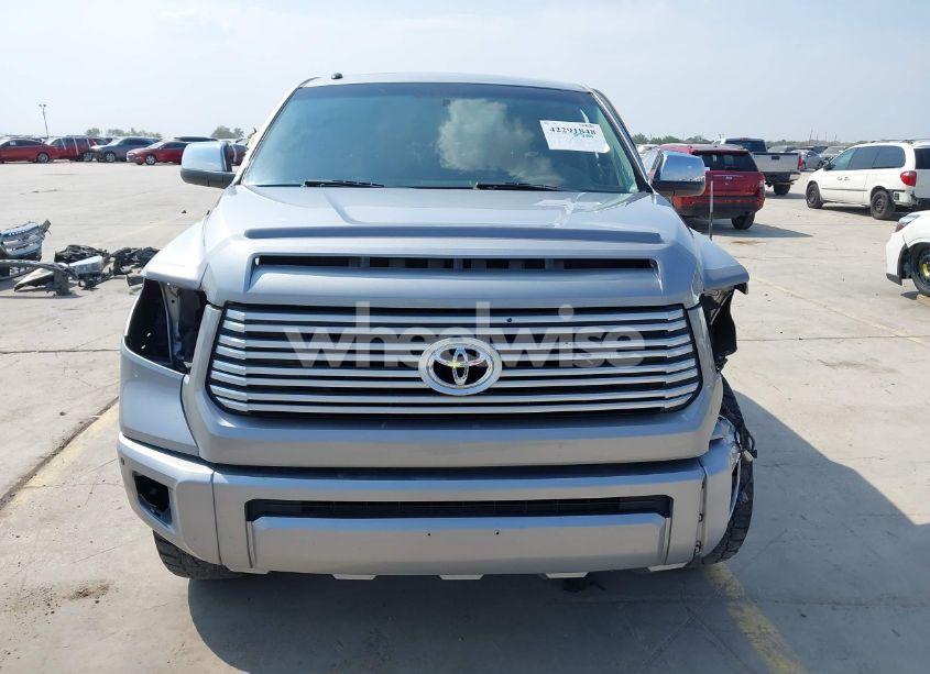 Photo 13 of 2015 Toyota Tundra PLATINUM 5.7L V8 (VIN 5TFAW5F17FX449529)