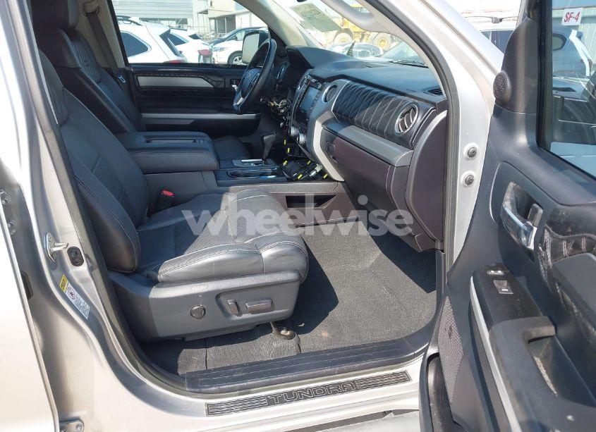 Photo 5 of 2015 Toyota Tundra PLATINUM 5.7L V8 (VIN 5TFAW5F17FX449529)