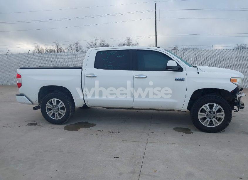 Photo 13 of 2014 Toyota Tundra PLATINUM 5.7L V8 (VIN 5TFAW5F18EX388125)