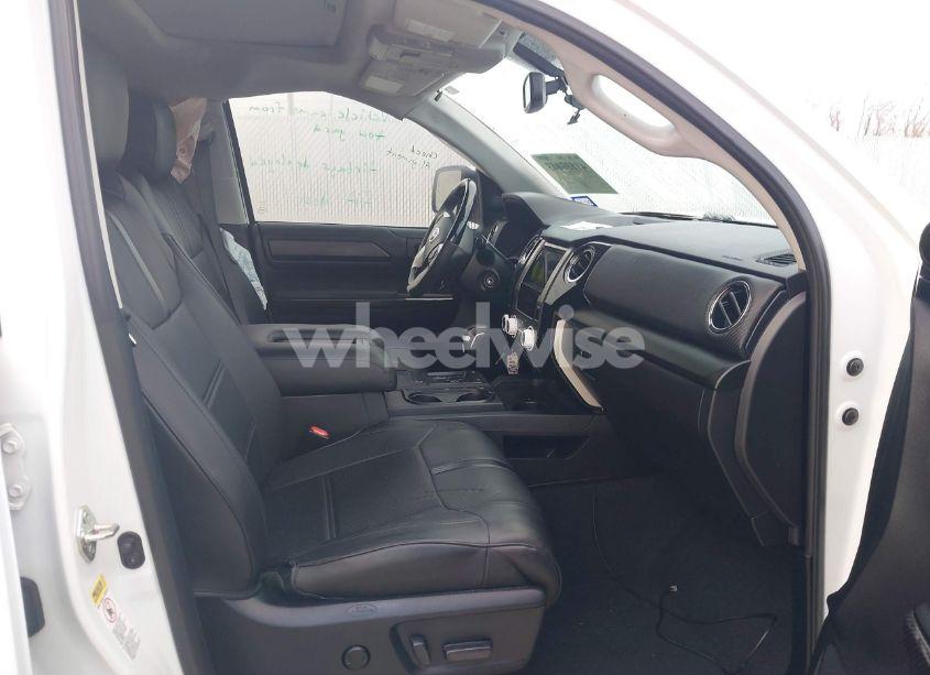 Photo 5 of 2014 Toyota Tundra PLATINUM 5.7L V8 (VIN 5TFAW5F18EX388125)