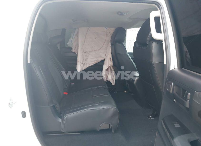 Photo 8 of 2014 Toyota Tundra PLATINUM 5.7L V8 (VIN 5TFAW5F18EX388125)