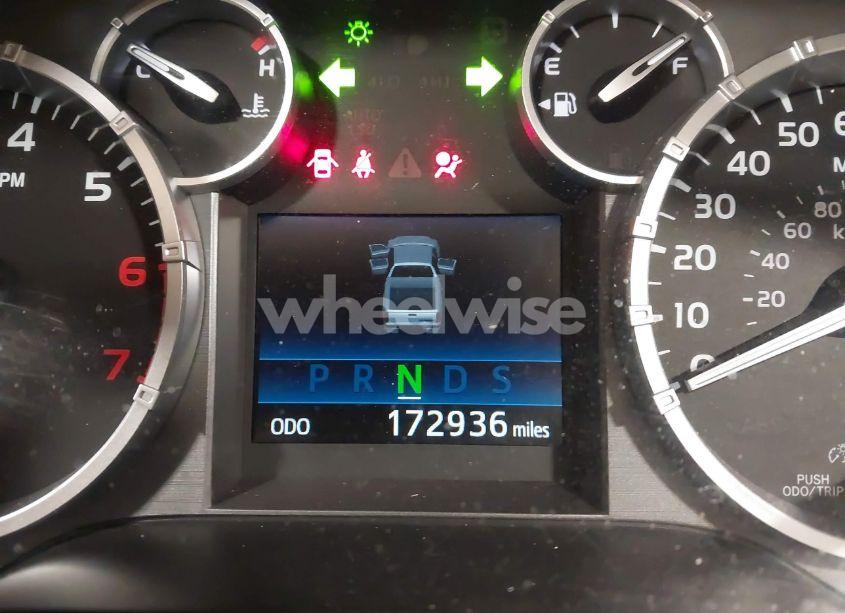 Photo 16 of 2014 Toyota Tundra PLATINUM 5.7L V8 (VIN 5TFAW5F18EX388528)