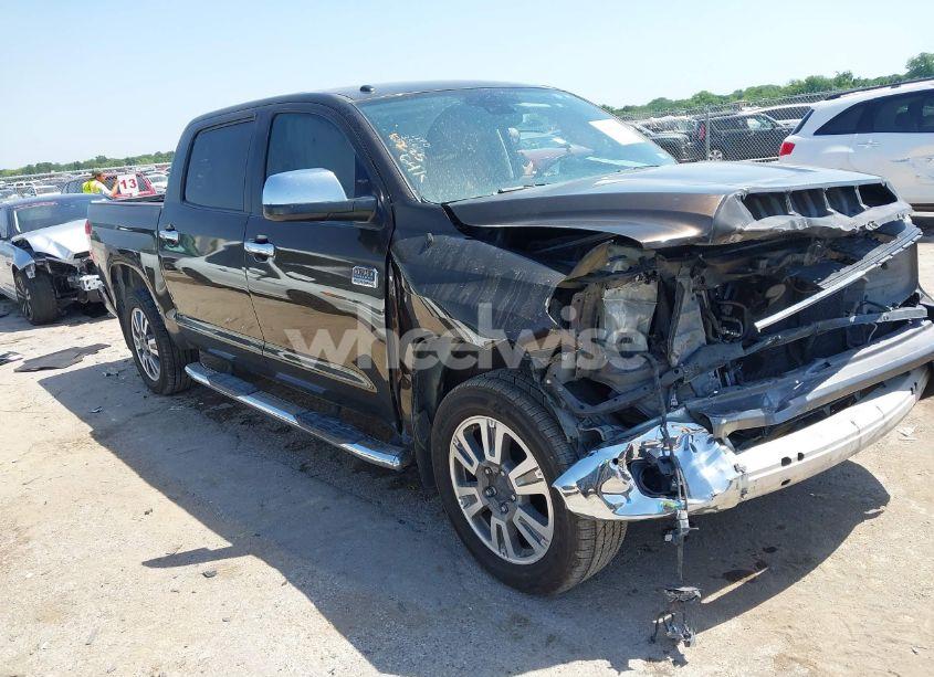 2018 Toyota Tundra 1794 5.7L V8 (VIN 5TFAW5F18JX699080) main photo