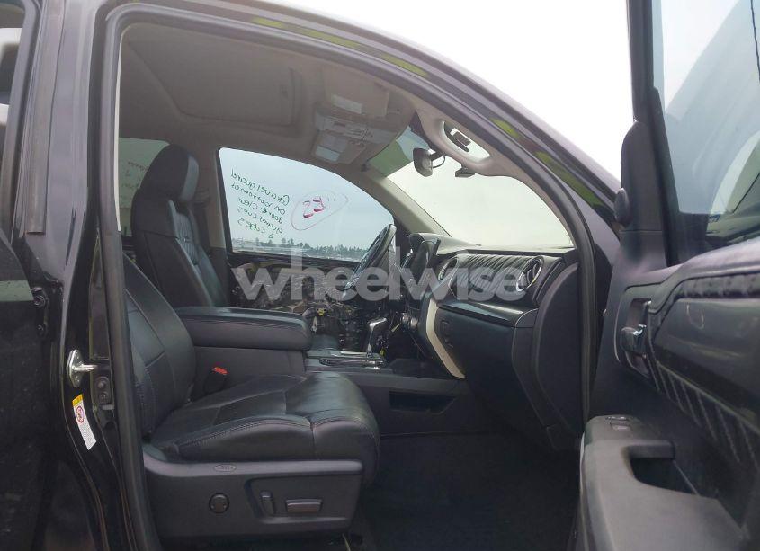 Photo 5 of 2018 Toyota Tundra PLATINUM 5.7L V8 (VIN 5TFAW5F18JX715214)