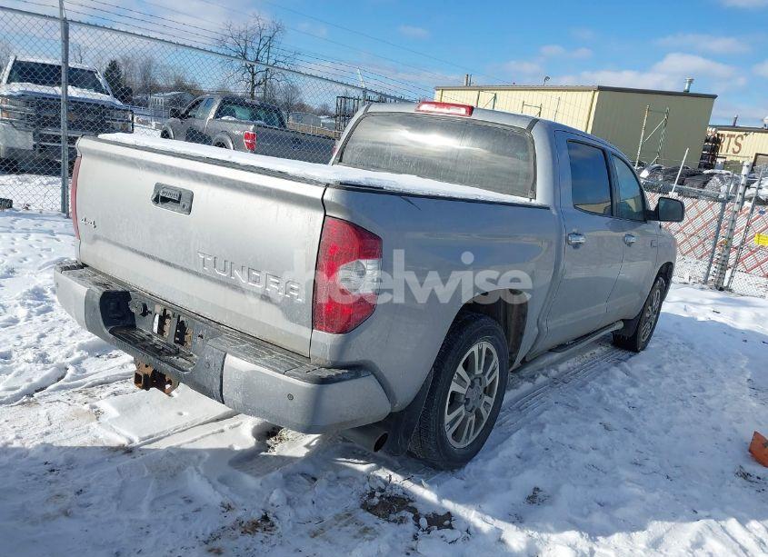 Photo 4 of 2014 Toyota Tundra PLATINUM 5.7L V8 (VIN 5TFAW5F19EX376789)