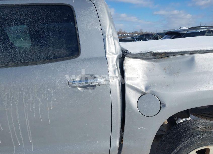 Photo 6 of 2014 Toyota Tundra PLATINUM 5.7L V8 (VIN 5TFAW5F19EX376789)