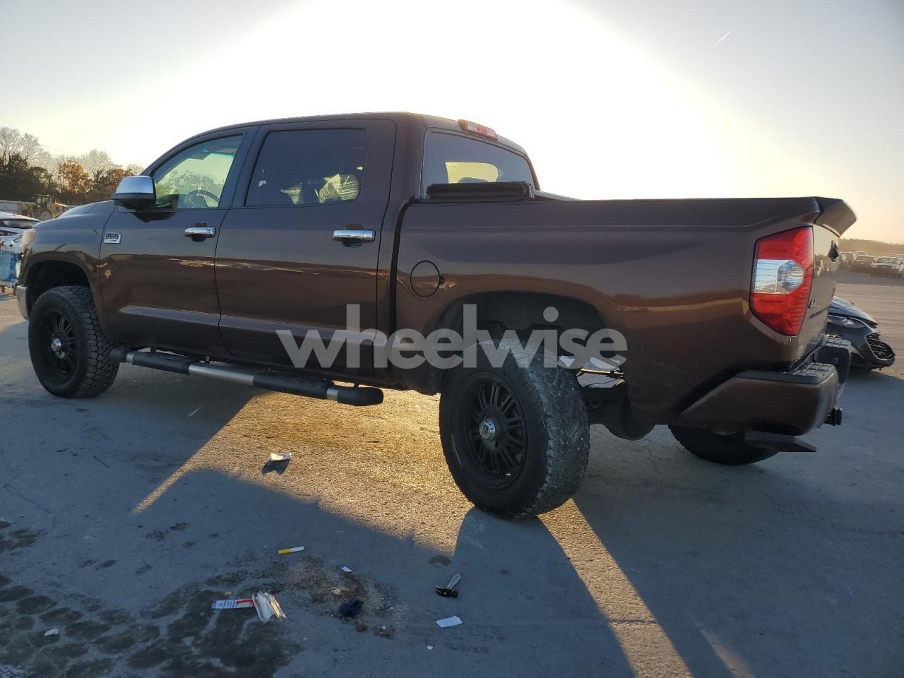 Photo 2 of 2015 TOYOTA TUNDRA CREWMAX 1794 (VIN 5TFAW5F19FX446972)