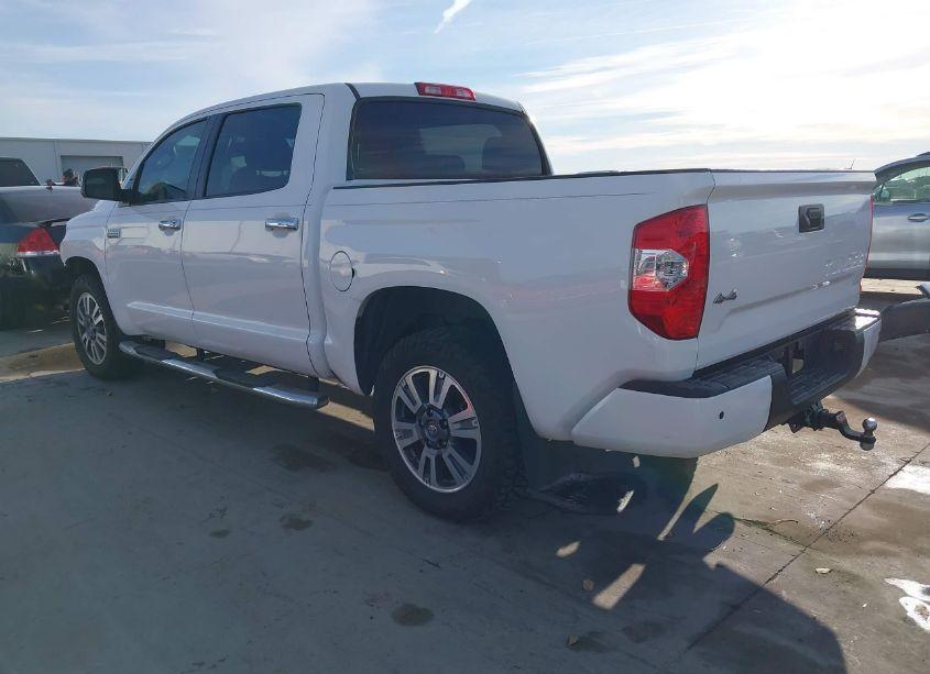 Photo 3 of 2018 Toyota Tundra PLATINUM 5.7L V8 (VIN 5TFAW5F19JX730854)