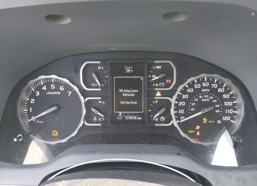 Photo 7 of 2018 Toyota Tundra PLATINUM 5.7L V8 (VIN 5TFAW5F19JX730854)