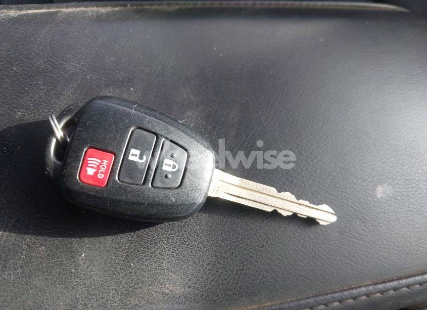 Photo 11 of 2018 Toyota Tundra PLATINUM 5.7L V8 (VIN 5TFAW5F19JX765068)