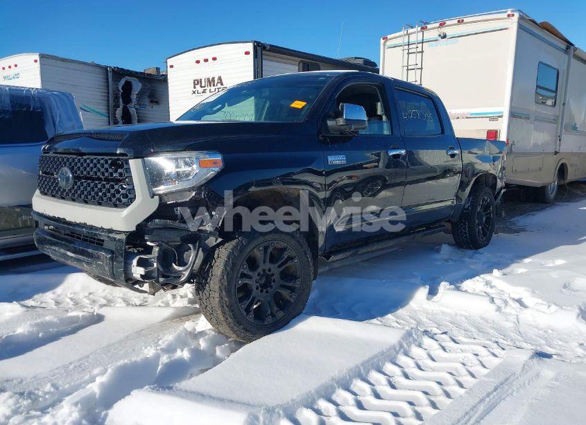 Photo 2 of 2018 Toyota Tundra PLATINUM 5.7L V8 (VIN 5TFAW5F19JX765068)