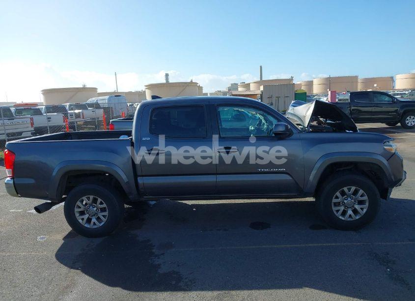 Photo 14 of 2016 Toyota Tacoma SR5 (VIN 5TFAX5GN0GX065186)